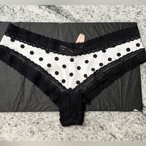 NWT Victoria’s Secret Polka Dot Soft Cotton Lace Trim Cheeky Panties Large L ‘12